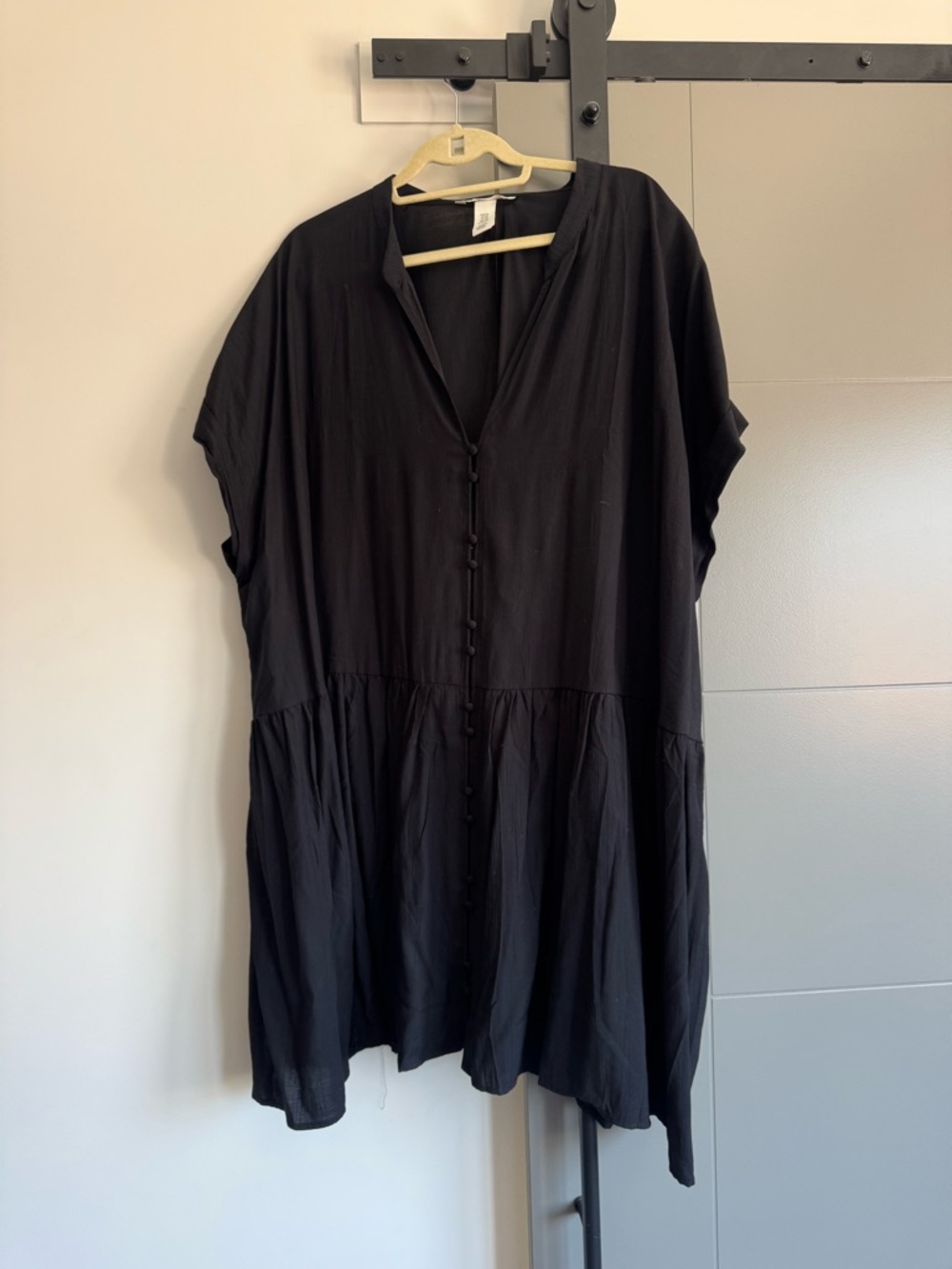 H&M Black Button-Front Short Sleeve Tunic